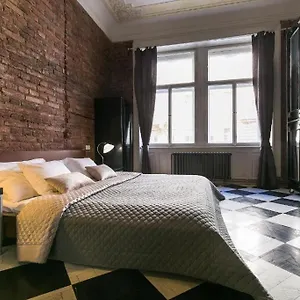 Old Town - Dusni Apartment