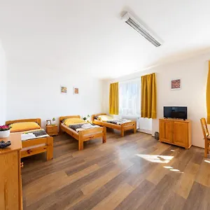 Penzion Beneš, Praha