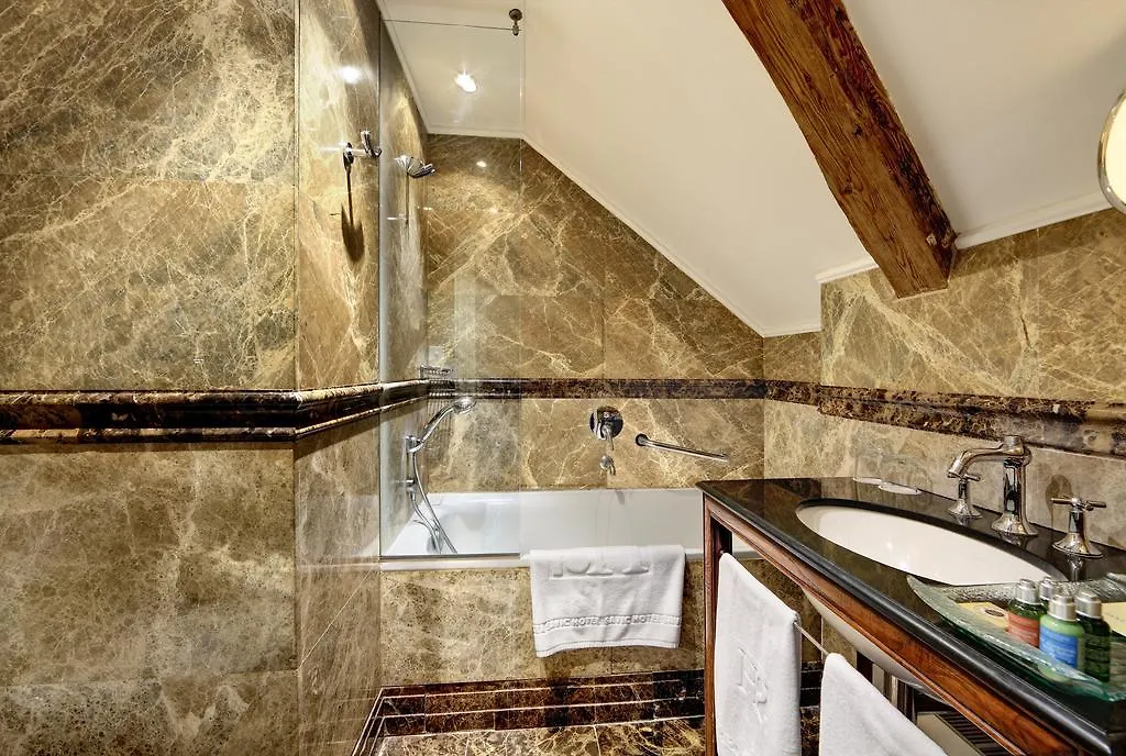 Hotel The Dominican Praag